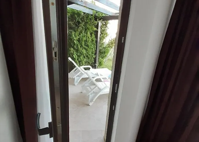 Dream In Sunny Apartment *